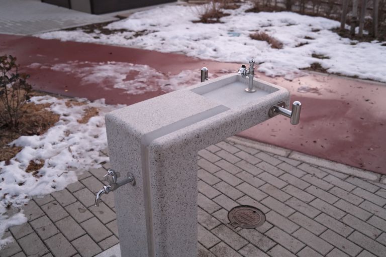 あなたの知らない浄水器の真実、家族を守る水の選択とは？